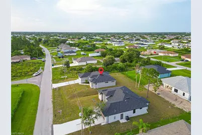 352 Radford Ave, Lehigh Acres, FL 33974 - Photo 36