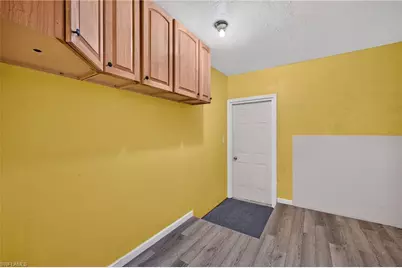 425 Muskegon Ave, Fort Myers, FL 33905 - Photo 18