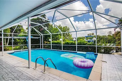 1300 Thompson St, North Fort Myers, FL 33903 - Photo 32