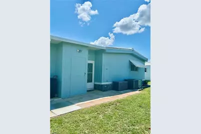 557 Peace Lake Ct, North Fort Myers, FL 33917 - Photo 4