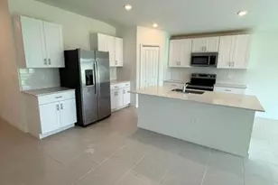 17328 Cantu Ct, North Fort Myers, FL 33917 - Photo 2