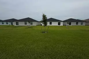 17328 Cantu Ct, North Fort Myers, FL 33917 - Photo 18