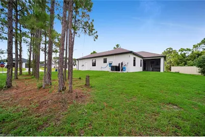 2902 Villa Ave S, Lehigh Acres, FL 33976 - Photo 34