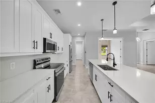 2902 Villa Ave S, Lehigh Acres, FL 33976 - Photo 12