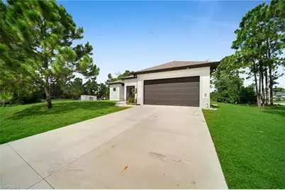 2902 Villa Ave S, Lehigh Acres, FL 33976 - Photo 2