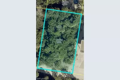 4520 Smugglers Dr, Captiva, FL 33924 - Photo 2