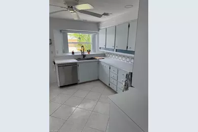 30 Maui Cir #30, Naples, FL 34112 - Photo 6