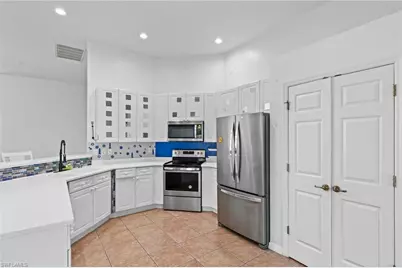 1012 NW 33rd Pl, Cape Coral, FL 33993 - Photo 8