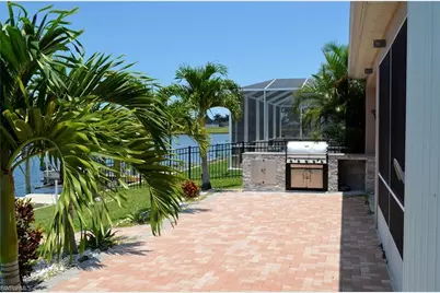 1702 Emerald Cove Dr, Cape Coral, FL 33991 - Photo 16