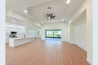 11001 Sea Tropic Ln, Fort Myers, FL 33908 - Photo 6