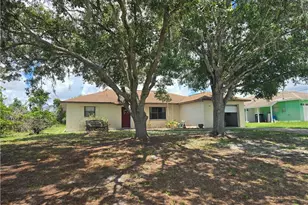114 Highlands Lake Dr, Lake Placid, FL 33852 - Photo 2