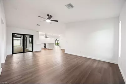 812 SE 34th St, Cape Coral, FL 33904 - Photo 16