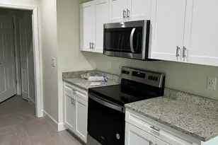 2019 NW 17th St, Cape Coral, FL 33993 - Photo 10