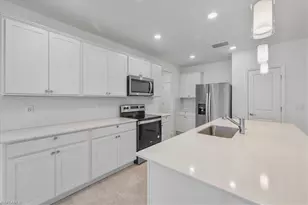 1533 Lake Jessup Cir, Cape Coral, FL 33909 - Photo 12
