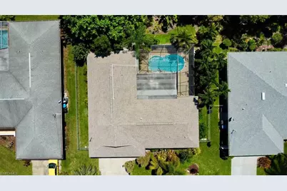 2205 SE 10th Pl, Cape Coral, FL 33990 - Photo 28