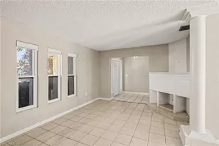 2205 SE 10th Pl, Cape Coral, FL 33990 - Photo 4