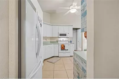 524 SW 23rd Ter, Cape Coral, FL 33991 - Photo 8