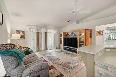 524 SW 23rd Ter, Cape Coral, FL 33991 - Photo 4