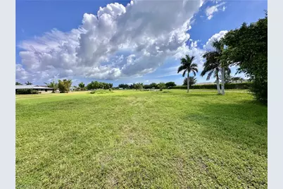 16281 Saddlewood Ln, Cape Coral, FL 33991 - Photo 4