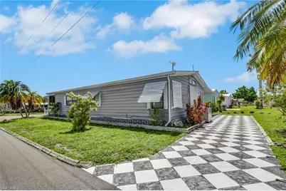 9258 Desoto Dr, North Fort Myers, FL 33903 - Photo 4