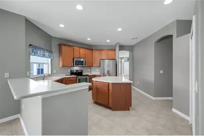 2563 Nature Pointe Loop, Fort Myers, FL 33905 - Photo 10