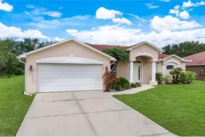 2563 Nature Pointe Loop, Fort Myers, FL 33905 - Photo 1