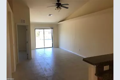 1020 SE 24th Ave, Cape Coral, FL 33990 - Photo 2