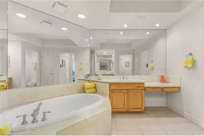 4192 Bay Beach Ln #872, Fort Myers Beach, FL 33931 - Photo 24