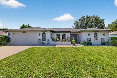916 SE 21st Ln, Cape Coral, FL 33990 - Photo 2