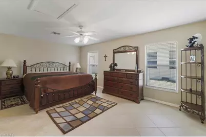 8141 Liriope Loop, Lehigh Acres, FL 33972 - Photo 10