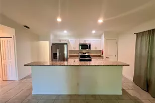 3322 SW 17th Pl, Cape Coral, FL 33914 - Photo 8