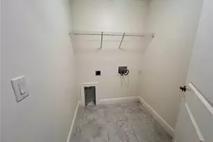 3322 SW 17th Pl, Cape Coral, FL 33914 - Photo 6