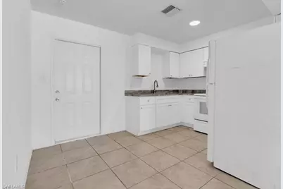 5534 7th Ave, Fort Myers, FL 33907 - Photo 6