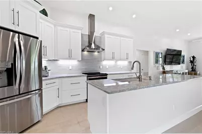 2668 SE 19th Ave, Cape Coral, FL 33904 - Photo 14