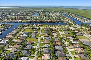 4930 SW 27th Ave, Cape Coral, FL 33914 - Photo 4
