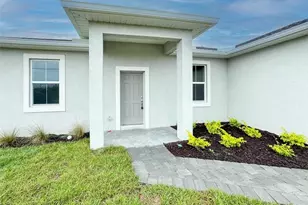 512 NW 25th Ave, Cape Coral, FL 33993 - Photo 2
