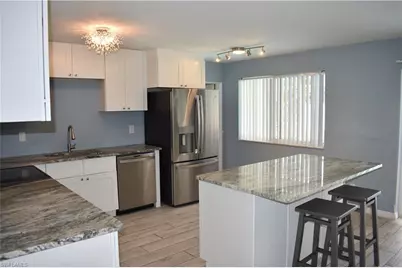 2443 SE 28th St, Cape Coral, FL 33904 - Photo 2