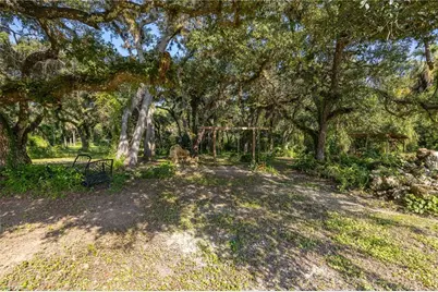 19040 Fox Run Rd, Alva, FL 33920 - Photo 4