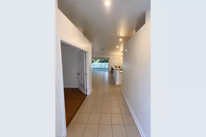 4118 NE 20th Pl, Cape Coral, FL 33909 - Photo 4