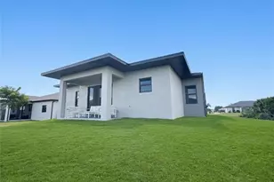 4229 NW 32nd St, Cape Coral, FL 33993 - Photo 44