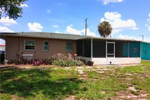 893 Iris Dr, North Fort Myers, FL 33903 - Photo 30