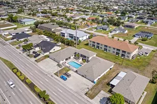1113 Cape Coral Pkwy W, Cape Coral, FL 33914 - Photo 12
