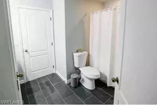 1422 NE 18th St, Cape Coral, FL 33909 - Photo 14