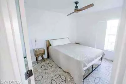 1422 NE 18th St, Cape Coral, FL 33909 - Photo 12