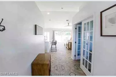 1422 NE 18th St, Cape Coral, FL 33909 - Photo 2