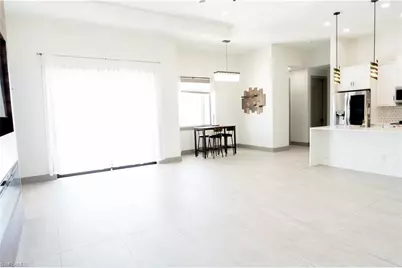 1005 NE 13th Pl, Cape Coral, FL 33909 - Photo 6