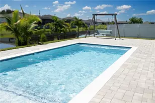 1005 NE 13th Pl, Cape Coral, FL 33909 - Photo 30