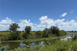 2113 NE 10th Pl, Cape Coral, FL 33909 - Photo 1