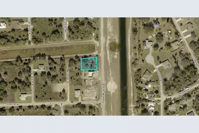 5907 Sunshine Blvd N, Lehigh Acres, FL 33971 - Photo 2