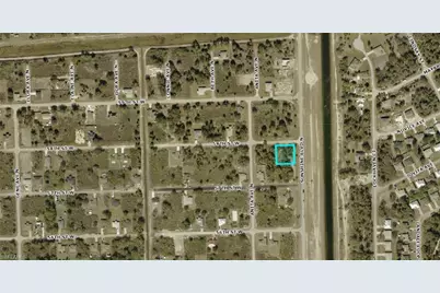 2501 58th St W, Lehigh Acres, FL 33971 - Photo 2